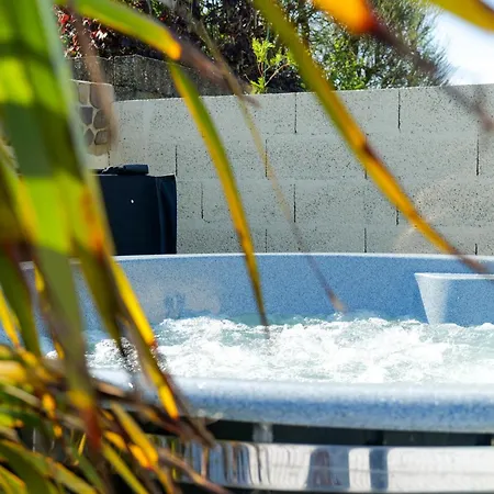 Superbe Maison De Avec Piscine Chauffee Et Bain Nordique - 8 Pers *