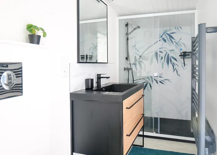 Superbe Maison De Avec Piscine Chauffee Et Bain Nordique - 8 Pers